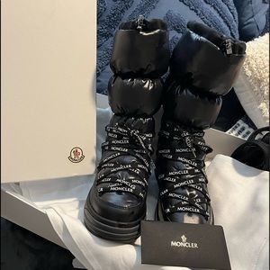 Moncler insolux boots - brand new with box and dust bags